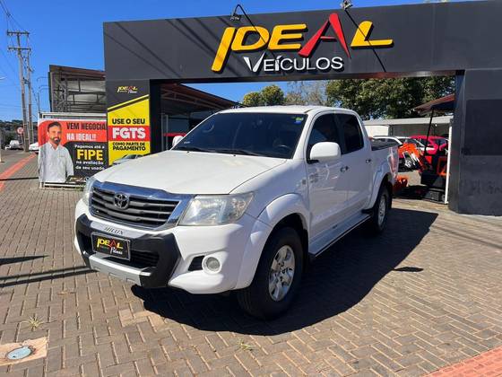 TOYOTA HILUX 2.7 SR 4X2 CD 16V FLEX 4P AUTOMÁTICO